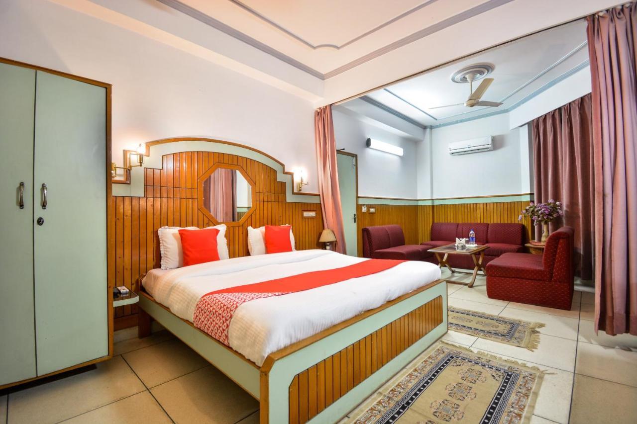 Jind Oyo 46616 Hotel Abhinandan מראה חיצוני תמונה