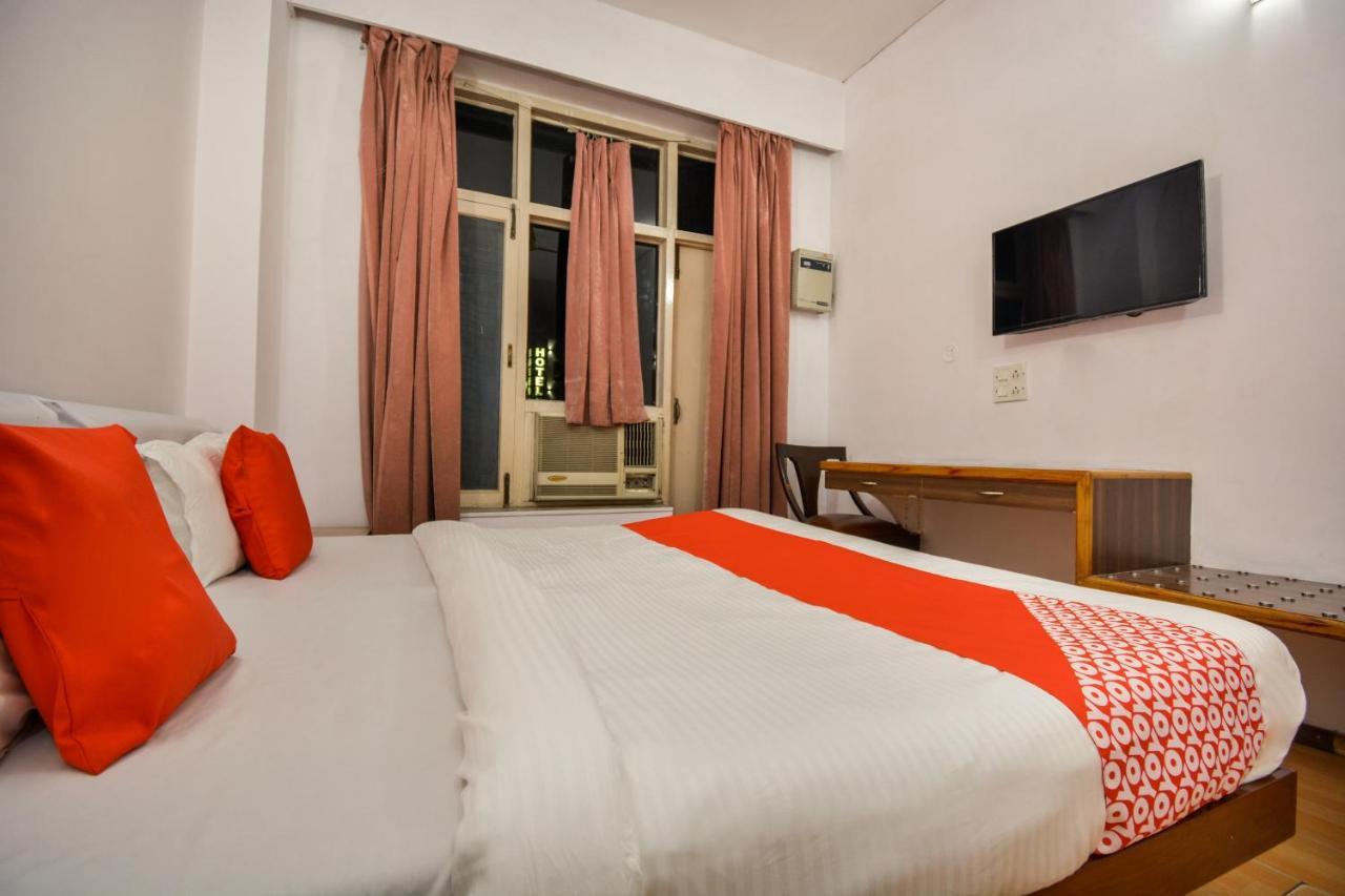 Jind Oyo 46616 Hotel Abhinandan מראה חיצוני תמונה