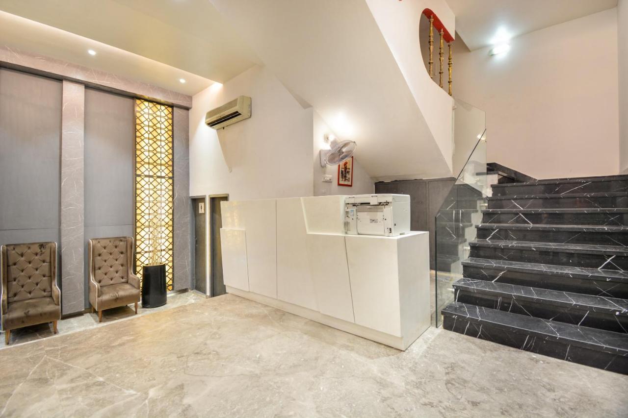 Jind Oyo 46616 Hotel Abhinandan מראה חיצוני תמונה
